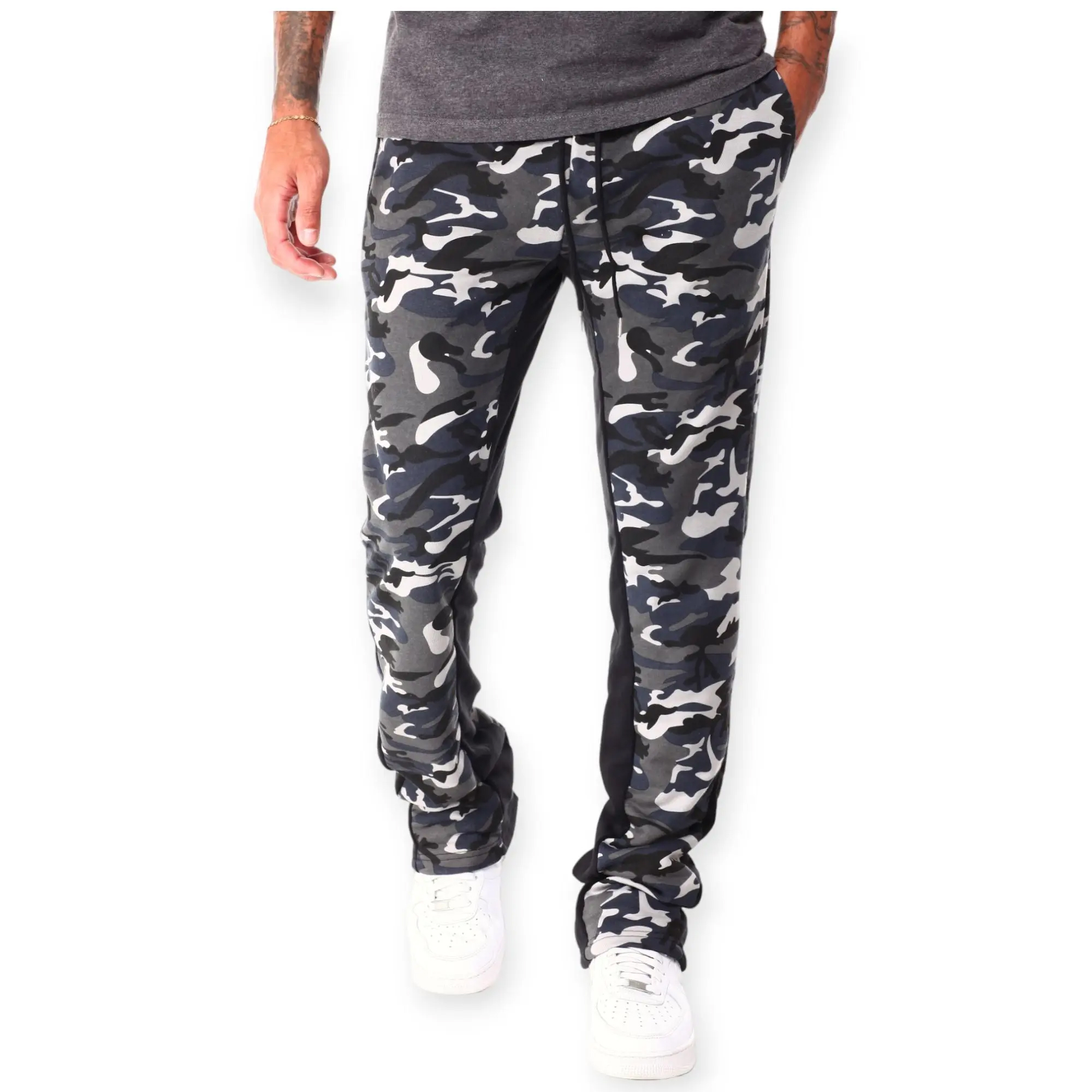 1 Camo Pants - Image 1